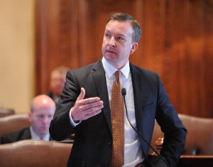 State Senator Andy Manar (D) Bunker Hill on the Senate floor