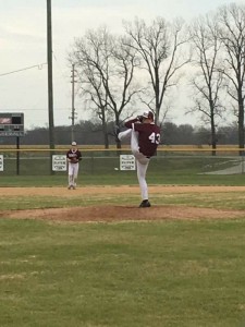 Avery fires two hit shutout against Carmi-White County on ...