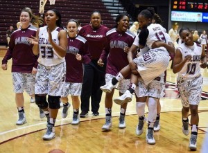 The Saluki women walk off the court after upsetting MVC league leading Drake. (Daily Egyptian photo)